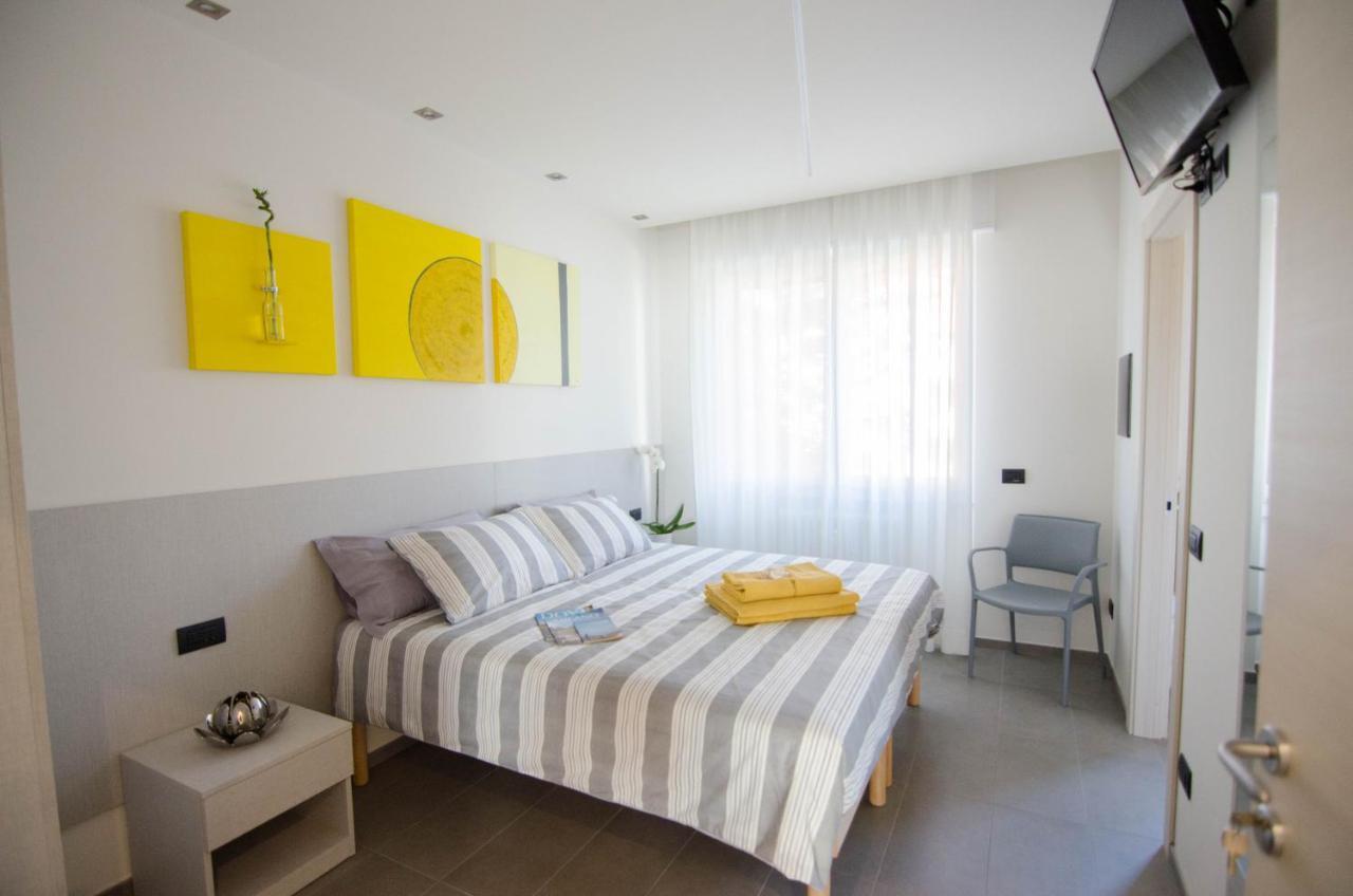 Varese Comfort Room Εξωτερικό φωτογραφία